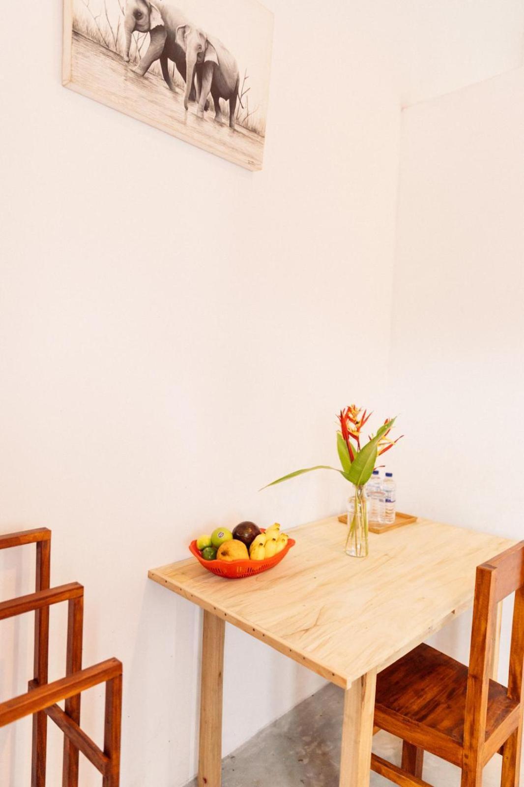 Hiriketiya Ladina Homestay Dikwella Sur Exterior foto